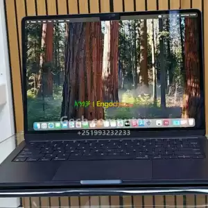 Macbook M4 AIR 2025 Chip: Apple M4 chip with 10-core CPU and up to a 10-core GPU.  Memory Price in Ethiopia